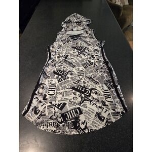 Chic Black and White Newspaper Print Women's Top